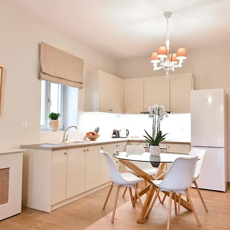 Efmar Exclusive Residences *