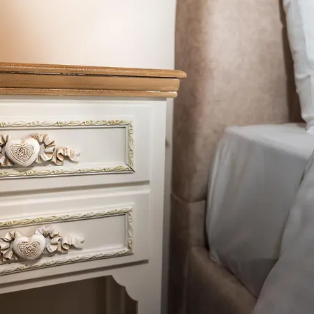 Efmar Exclusive Residences *