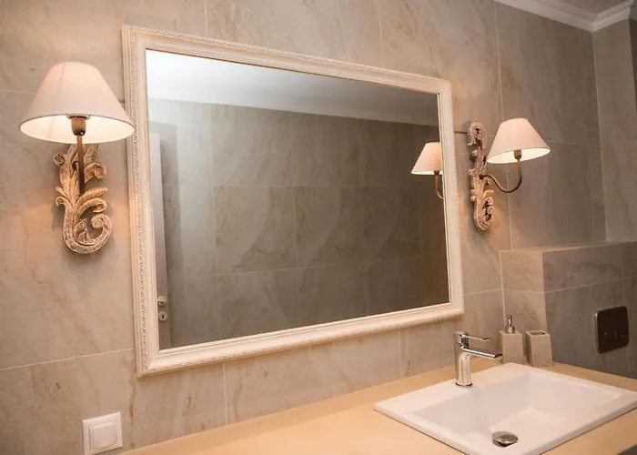 Efmar Exclusive Residences * ギシオ