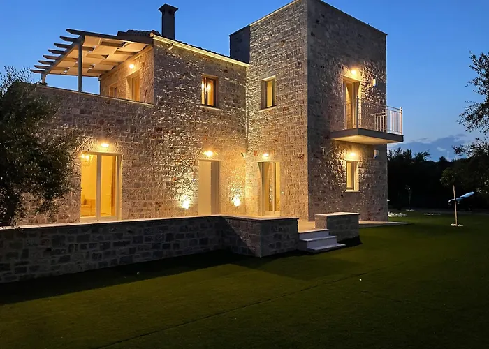 Efmar Exclusive Residences Gythio